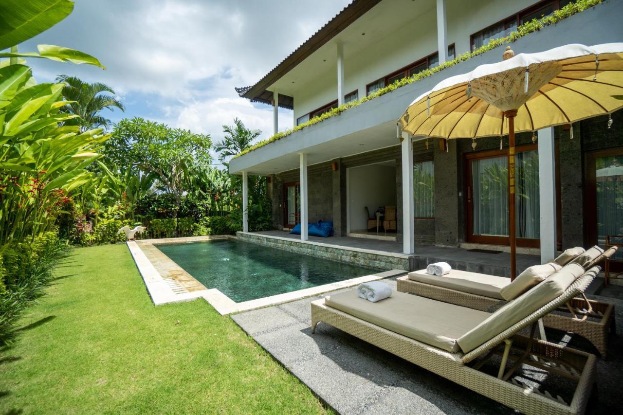 Desa Swan Villas & Spa, Керамас Екстериор снимка