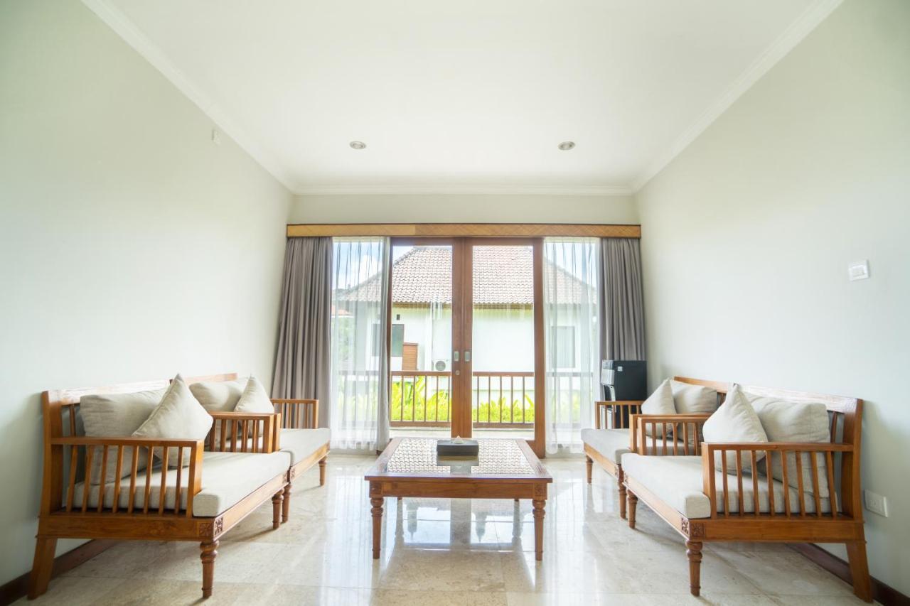 Desa Swan Villas & Spa, Керамас Екстериор снимка