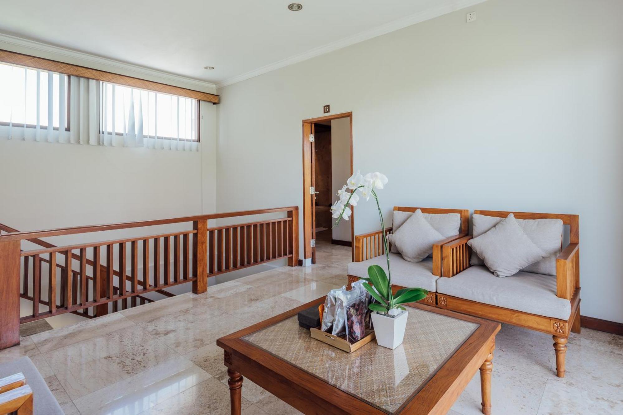 Desa Swan Villas & Spa, Керамас Екстериор снимка