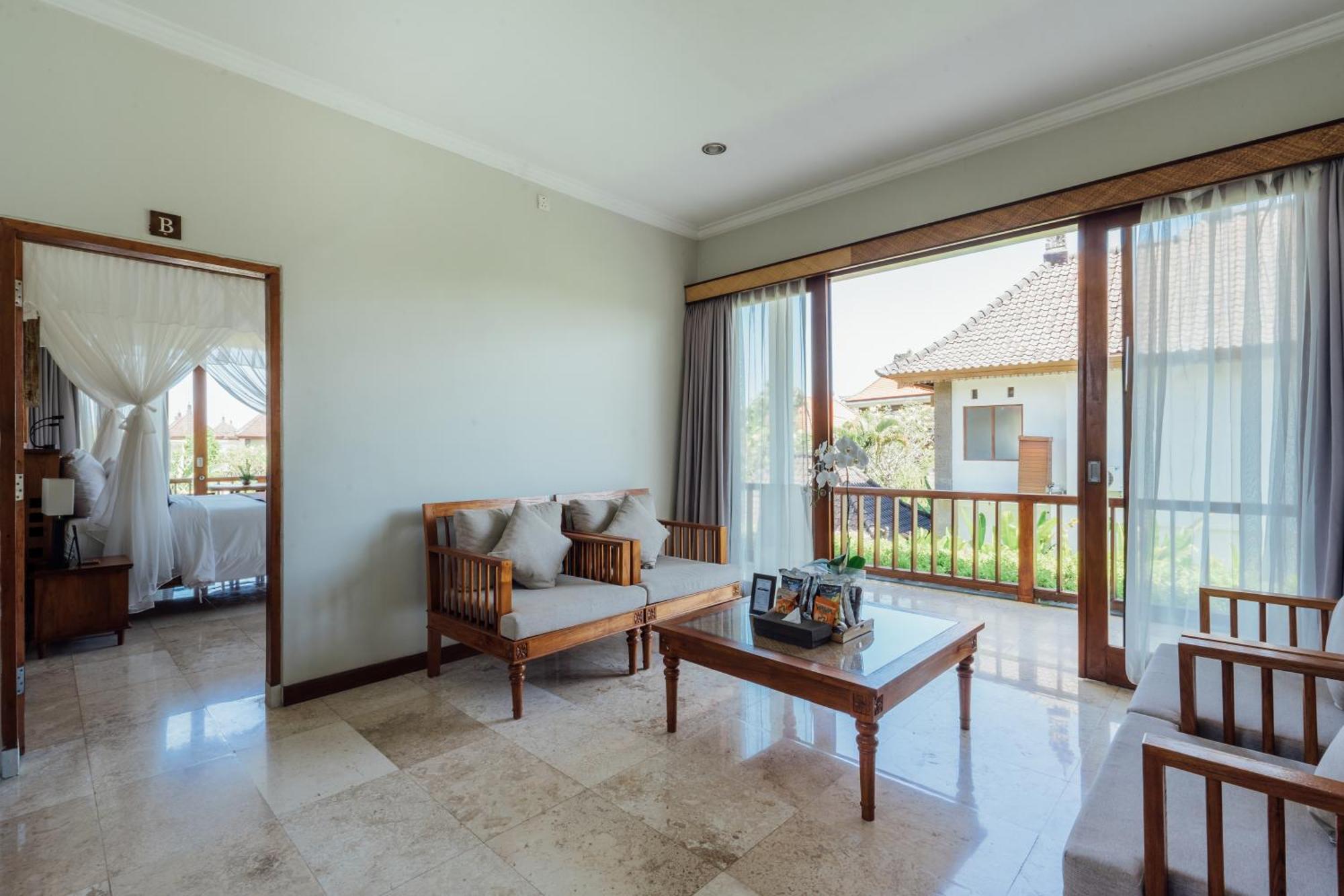 Desa Swan Villas & Spa, Керамас Екстериор снимка