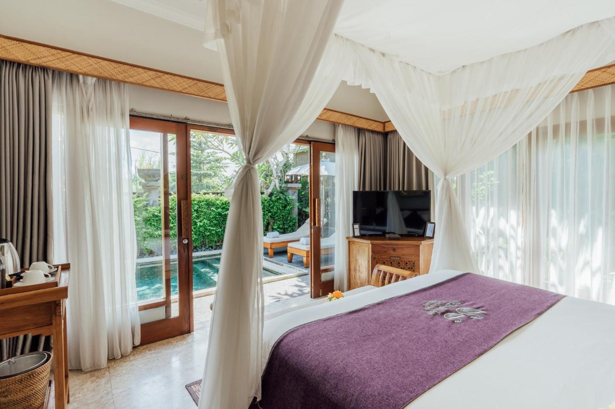 Desa Swan Villas & Spa, Керамас Екстериор снимка