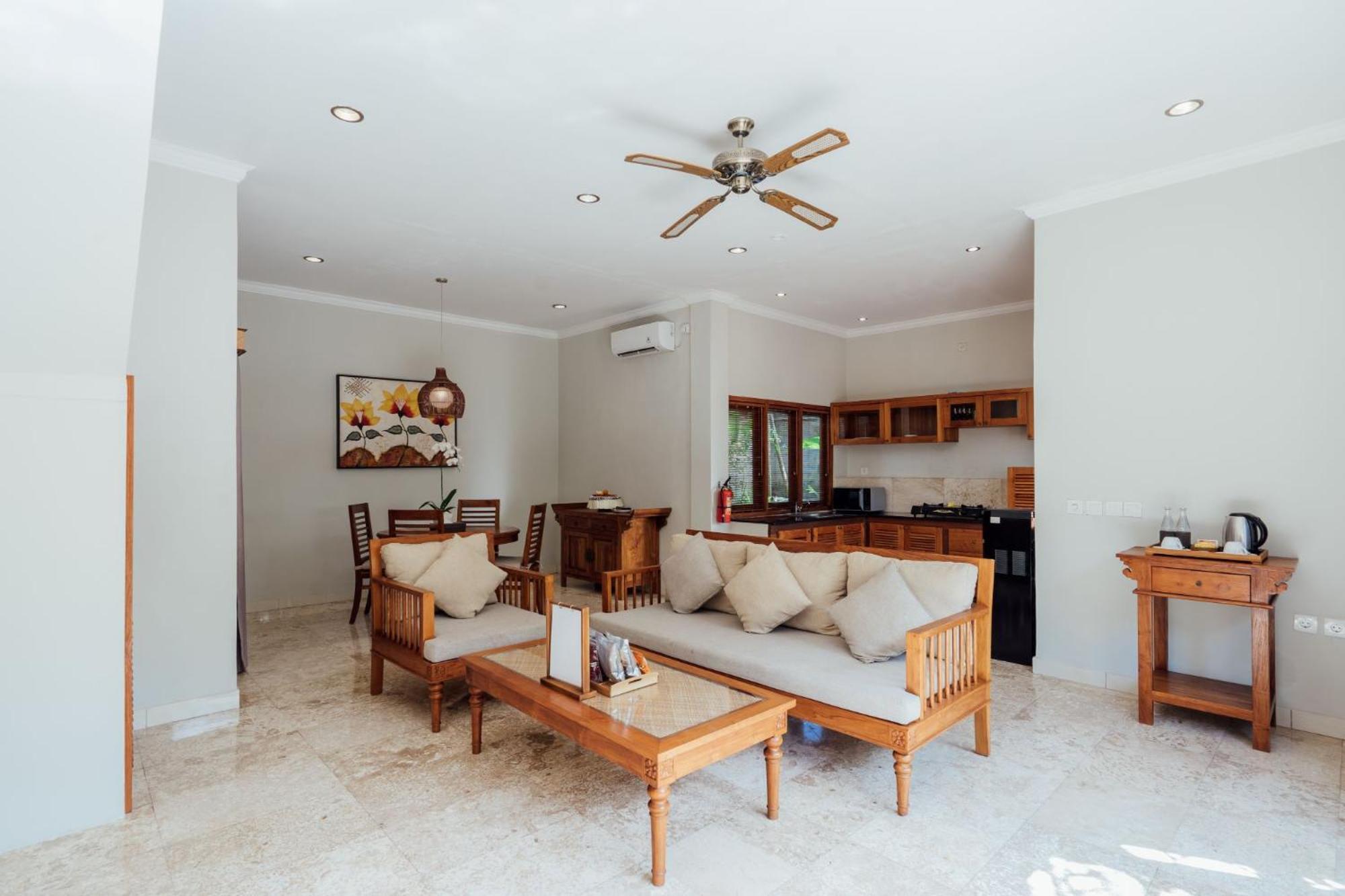 Desa Swan Villas & Spa, Керамас Екстериор снимка