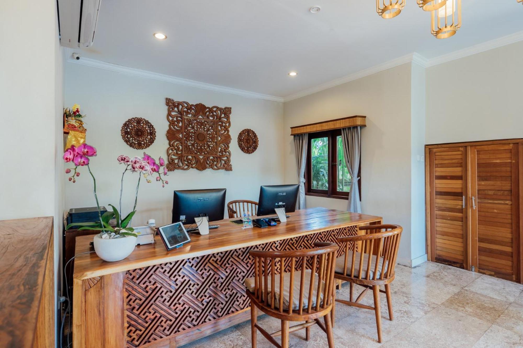 Desa Swan Villas & Spa, Керамас Екстериор снимка