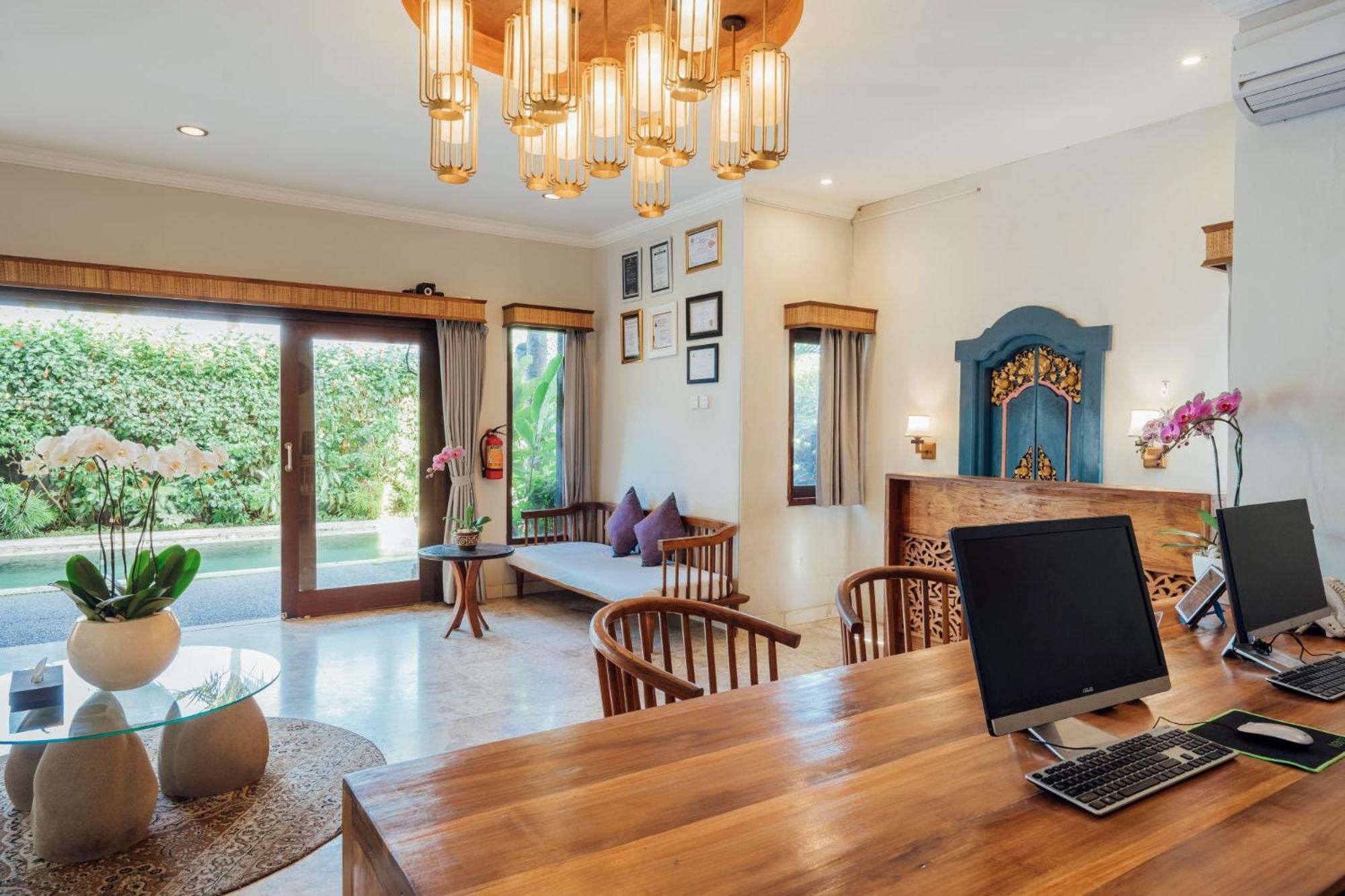 Desa Swan Villas & Spa, Керамас Екстериор снимка